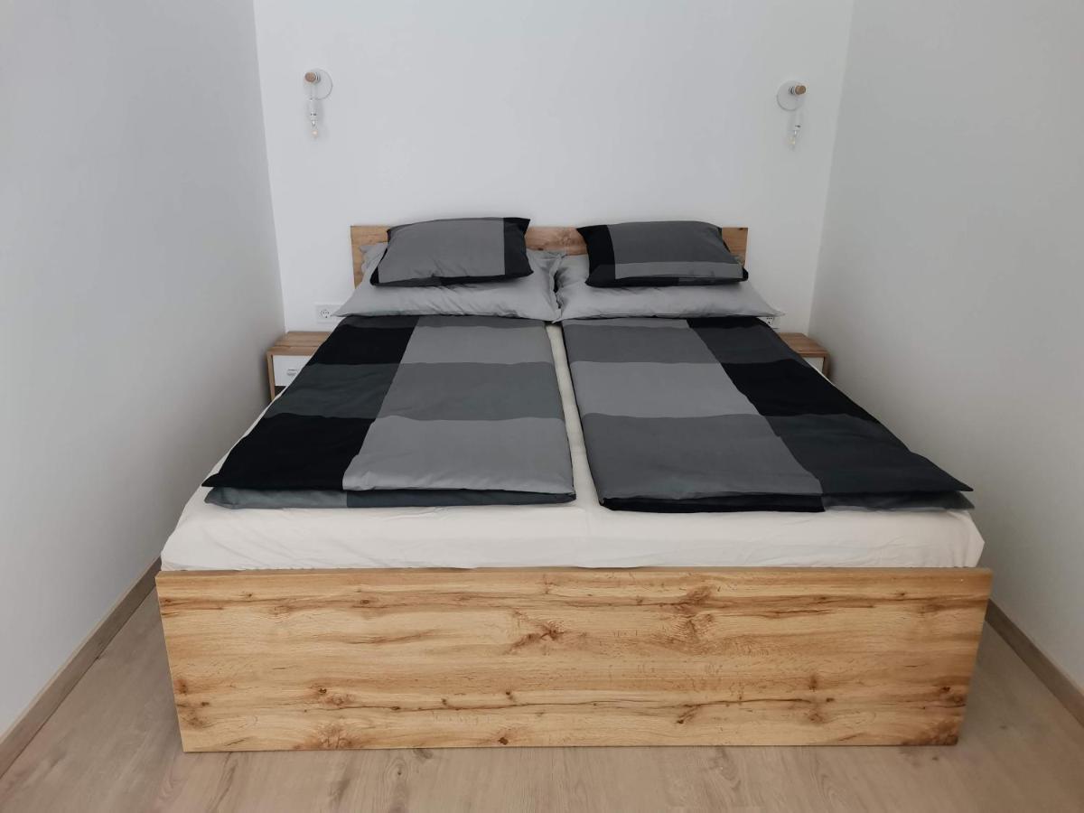 Sweet Life Apartman Eger Exteriör bild